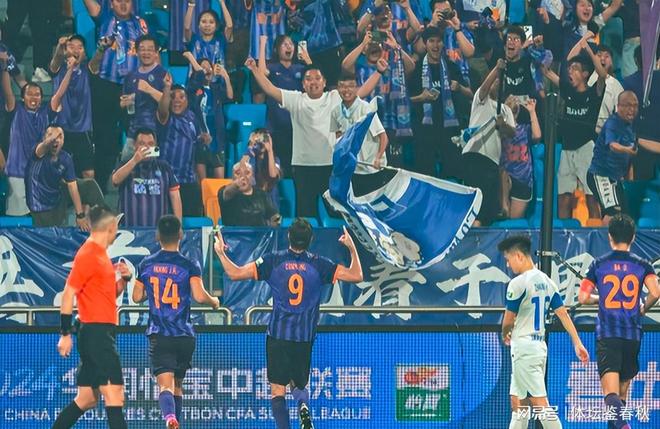 中冠官方：武汉车谷合和绿茵退出本赛季中冠，广州悦高递补