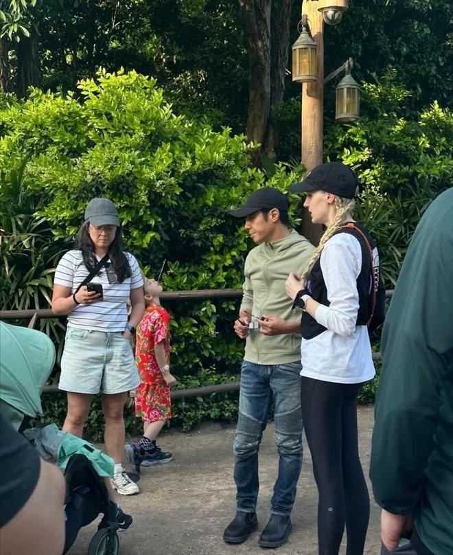 泰媒更新世界女排名将身价榜!朱婷断层第一,稳居全球排坛顶流