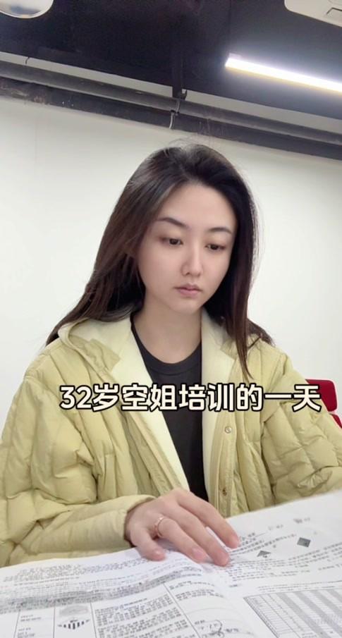 梅根因错过在英活动伤心，粉丝挖苦：她就是没能在镜头前炫耀而已